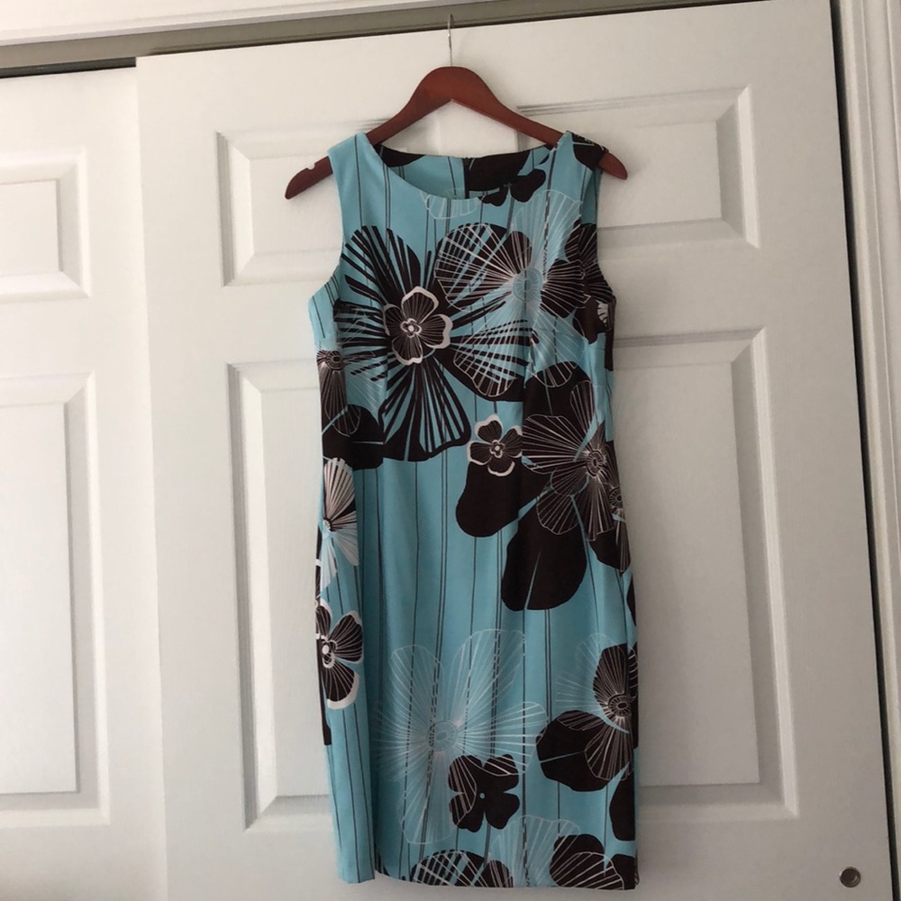 Blue floral print dress